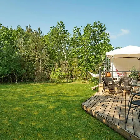 Дом отдыха 3 Bedroom Amazing In *