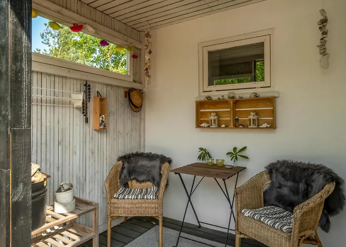 3 Bedroom Amazing In Feriehus Glesborg