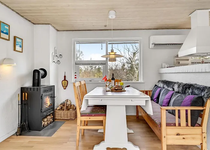 3 Bedroom Amazing In Feriehus